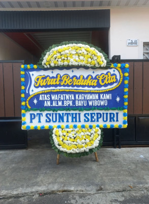 Papan Bunga Duka di Weda Utara